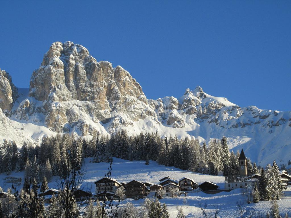 Hotel Garni Miramonti Falcade Exterior photo